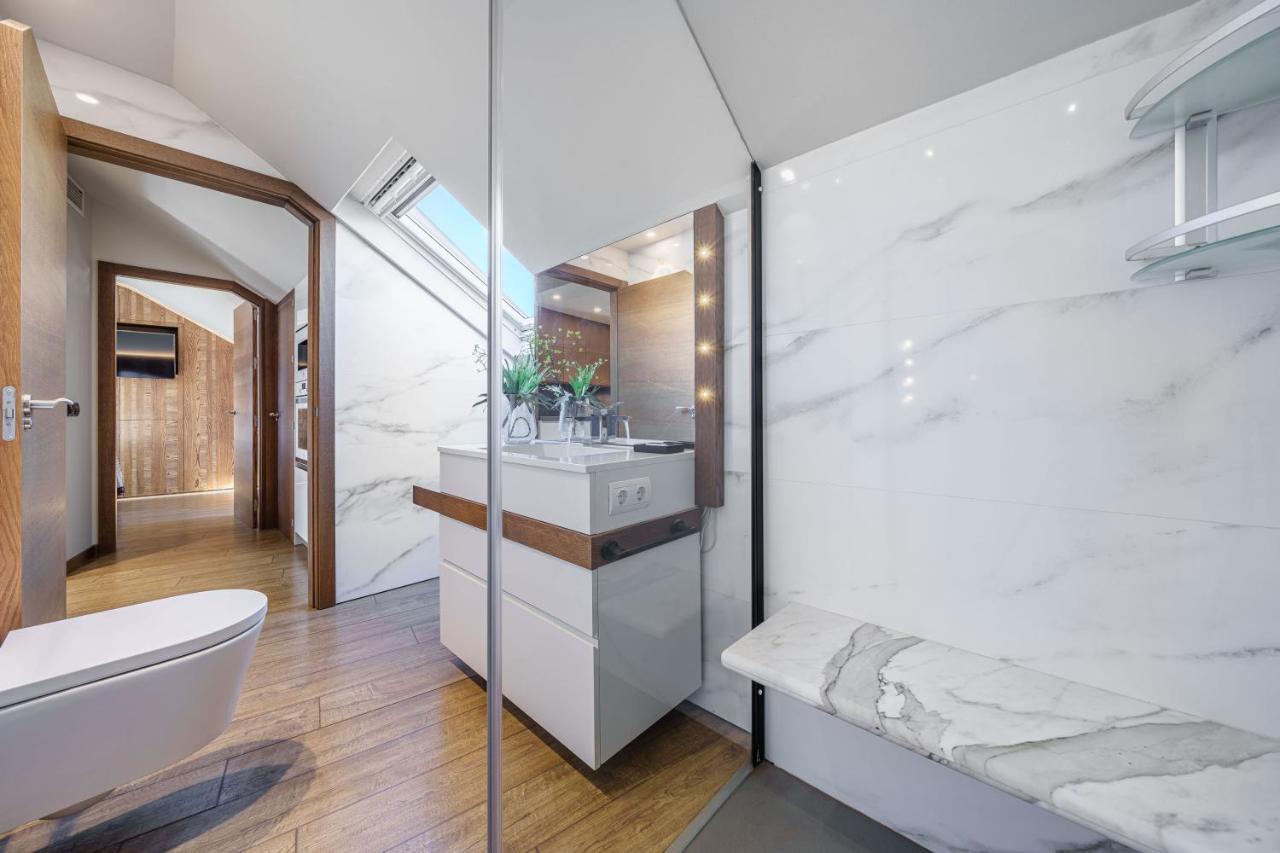 Apartamentos Gibralfaro Centro Малага Екстериор снимка