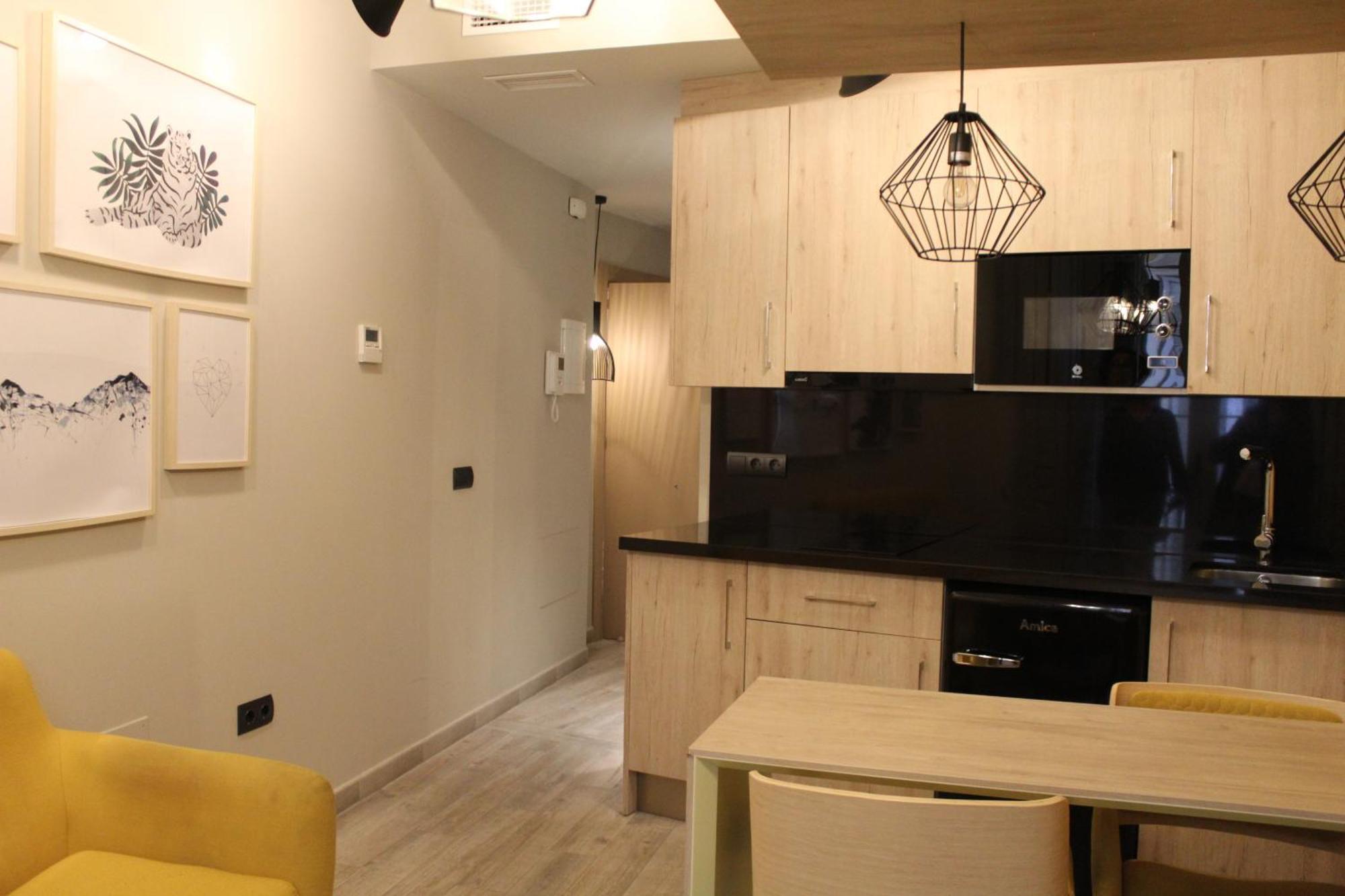 Apartamentos Gibralfaro Centro Малага Стая снимка